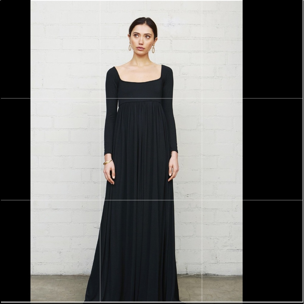 Elegant Black Long Sleeve Dress